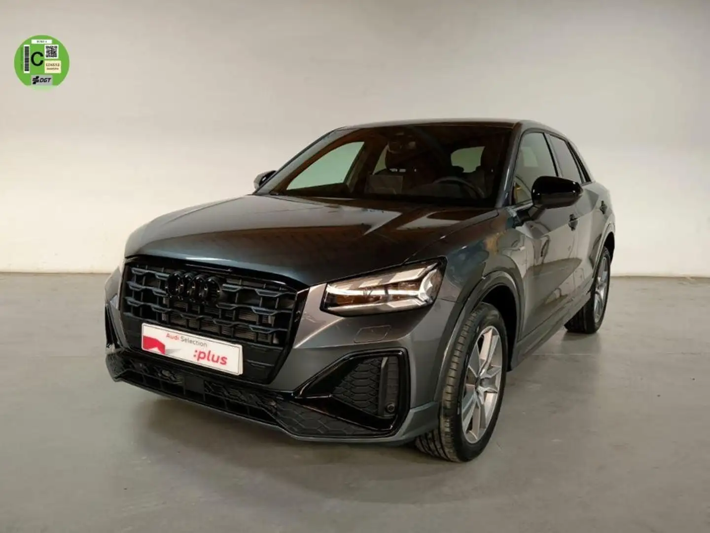 Audi Q2 35 TDI Adrenalin Black edition S tronic 110kW Gris - 1