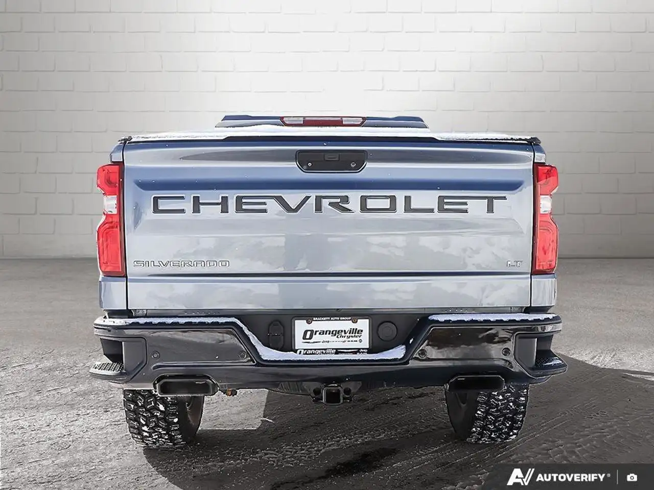 Chevrolet Silverado 1500 снимка Chevrolet Silverado 1500