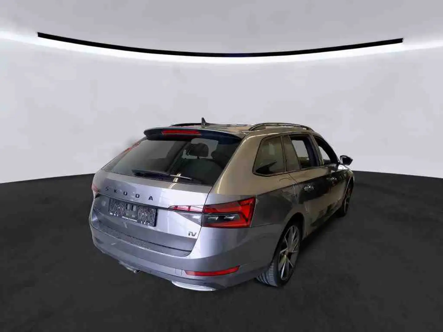 Skoda Superb iV Combi Sportline 1.4TSI*NAVI*LEDER*STDH Grau - 2