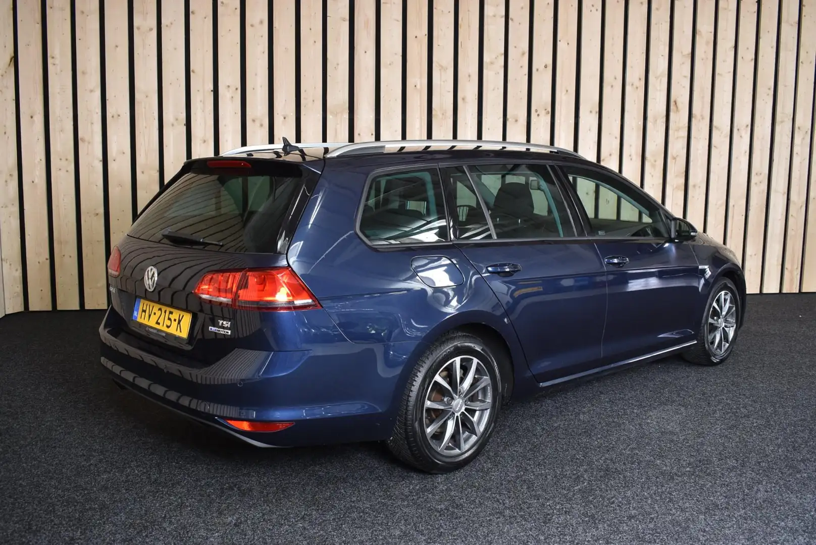 Volkswagen Golf Variant 1.0 TSI Business Edition Connected 140dkm Camera A Blauw - 2