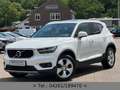Volvo XC40 *MOMENTUM*PRO*VIRTUAL*KAMERA*PANORAMA*LED* Weiß - thumbnail 1