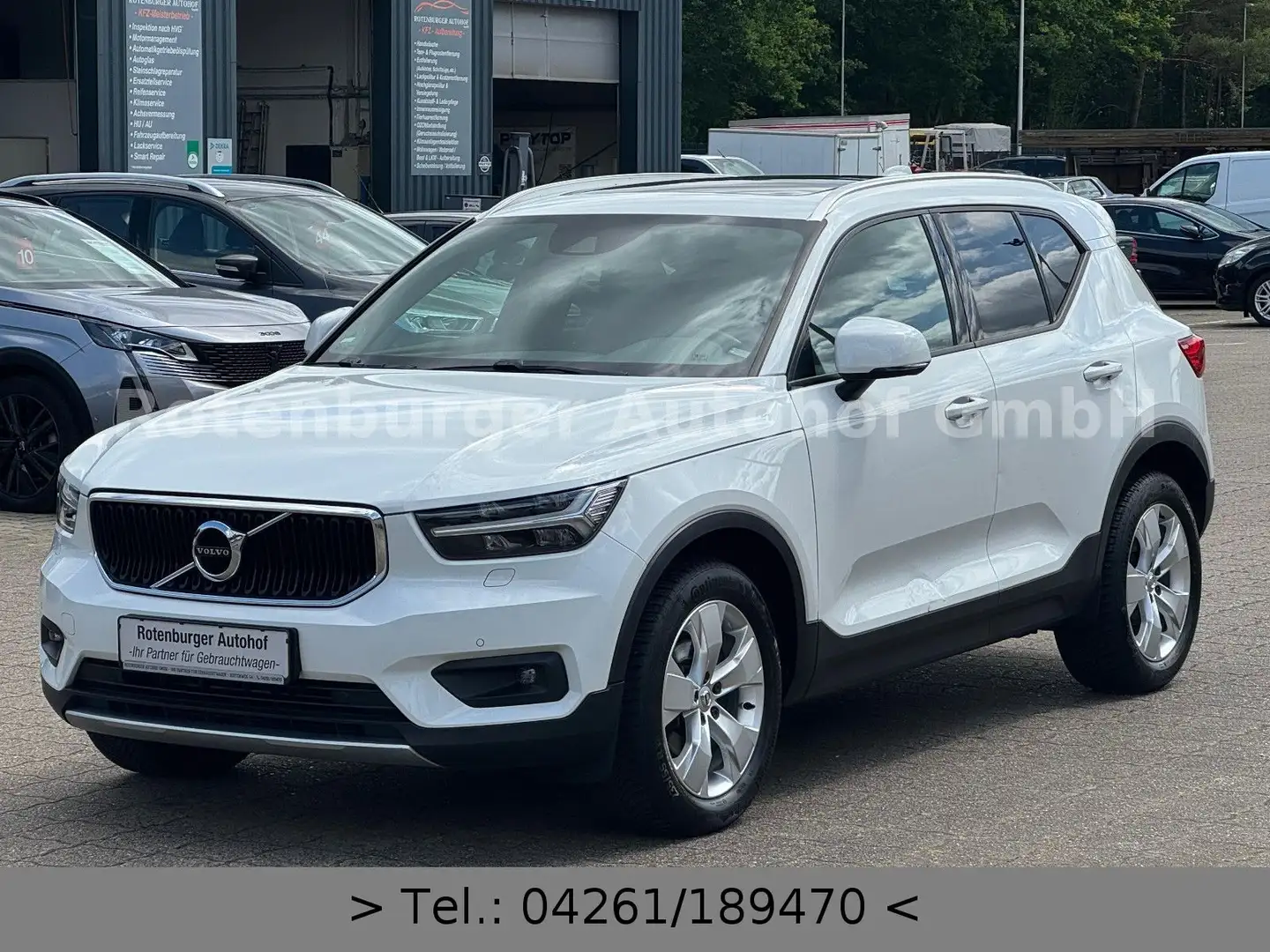 Volvo XC40 *MOMENTUM*PRO*VIRTUAL*KAMERA*PANORAMA*LED* Weiß - 2