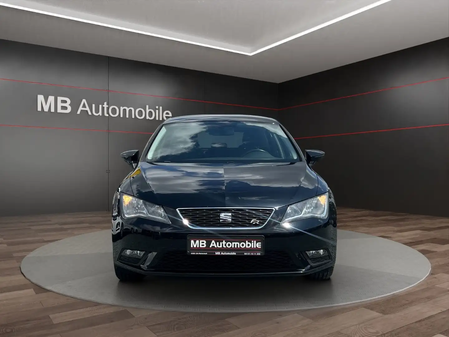 SEAT Leon Style Schwarz - 2