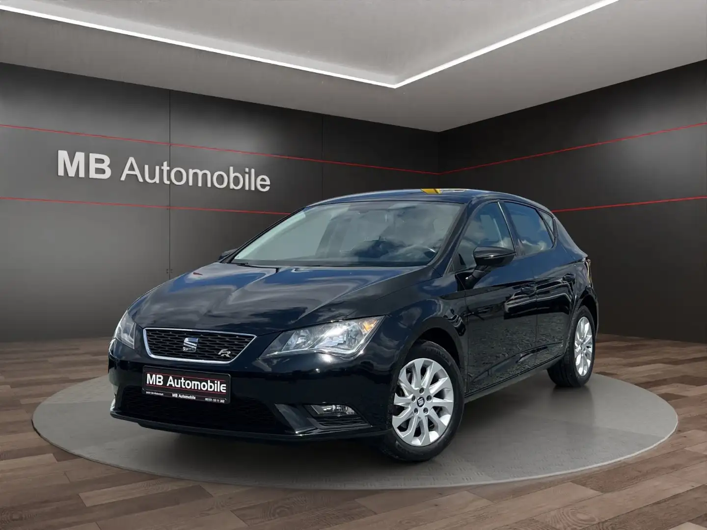 SEAT Leon Style Schwarz - 1