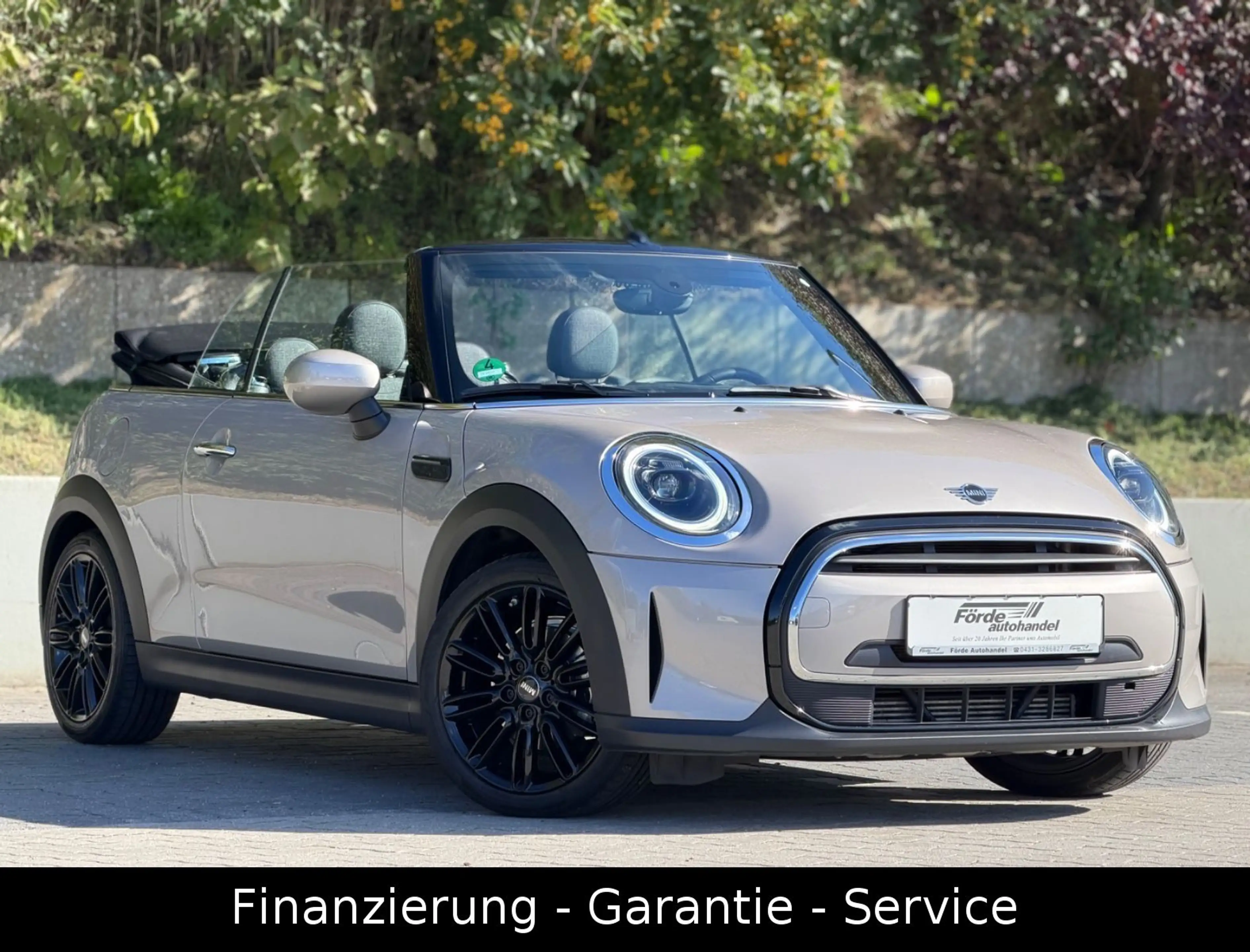 MINI One Cabrio Classic Trim/LED/1HAND/LEDER/SH-GEPFL — photo 3