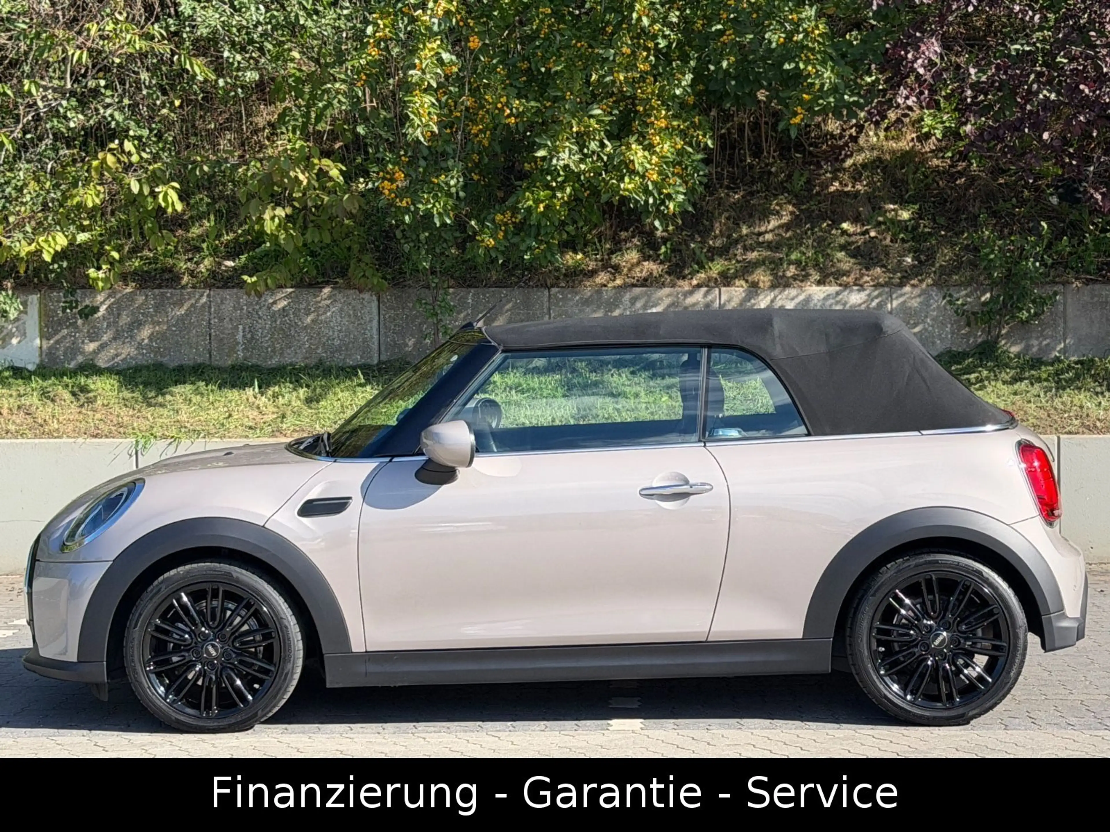 MINI One Cabrio Classic Trim/LED/1HAND/LEDER/SH-GEPFL — photo 12