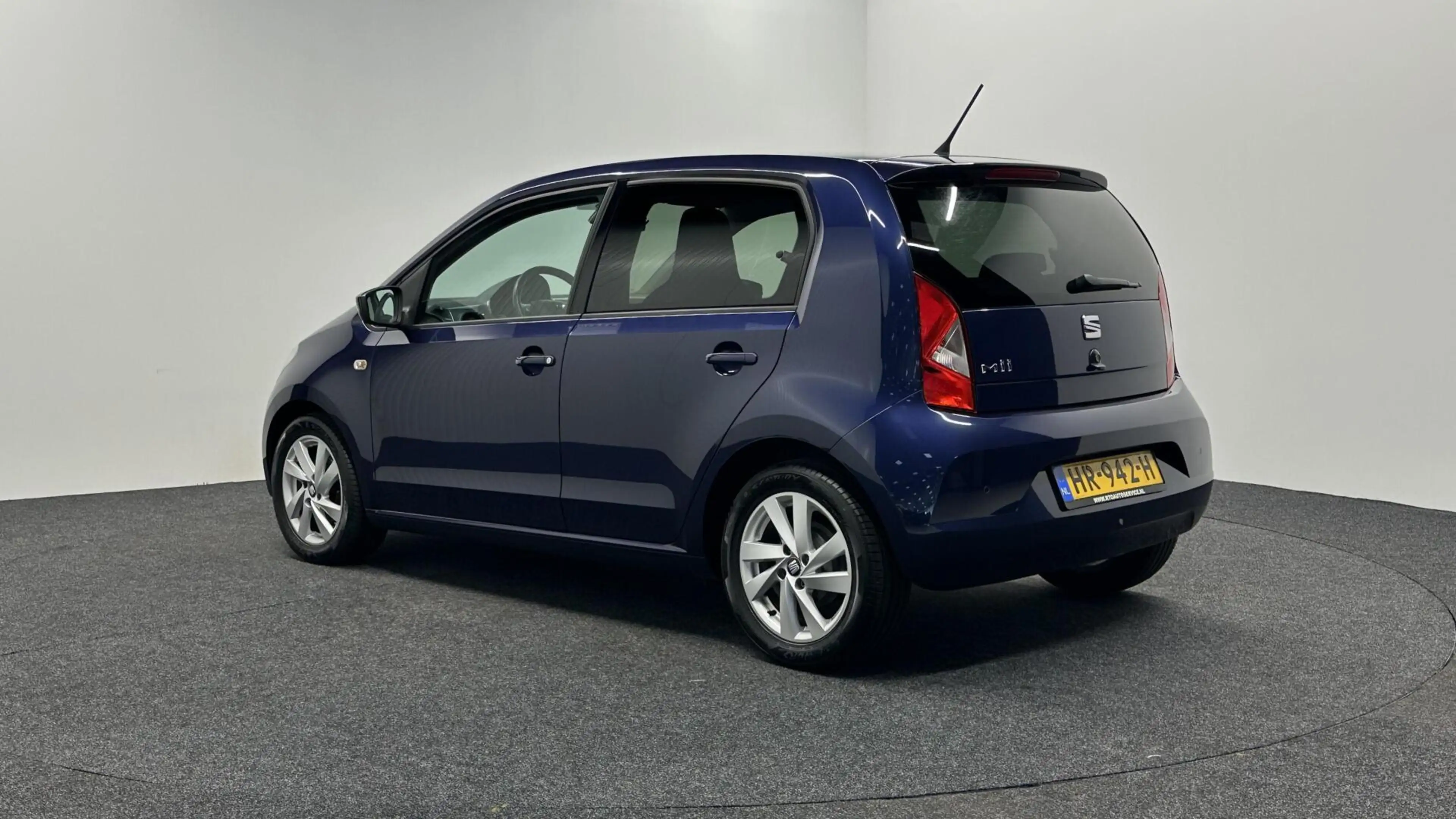 SEAT Mii 1.0 Sport Connect AIRCO CRUISE NAVI 5 DEURS 108000 — photo 4