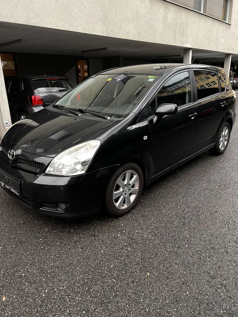 Toyota Corolla Verso 2,2 D-4D 135 Linea Luna Ds - 1
