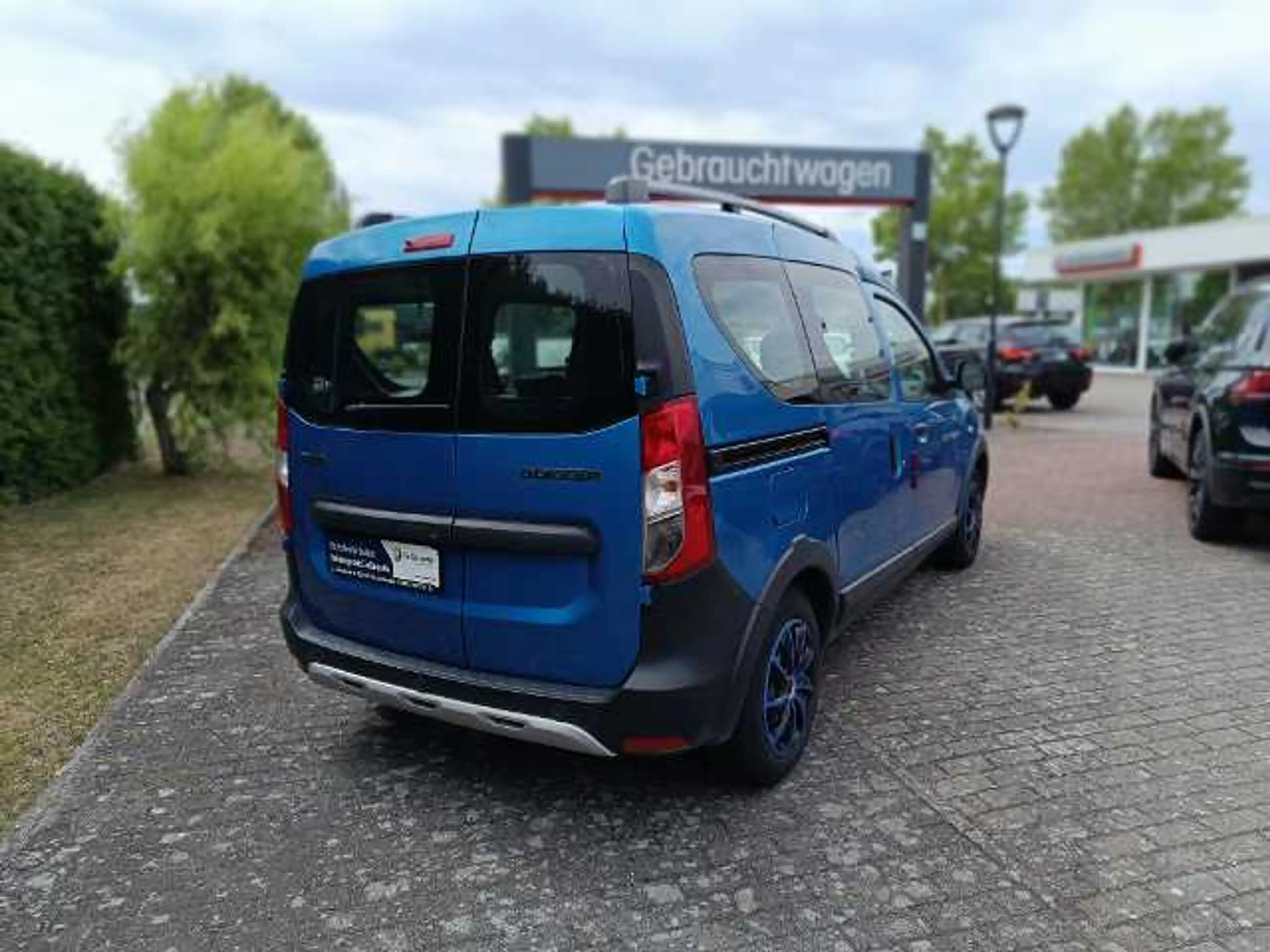 Dacia Dokker 1.2 — photo 2
