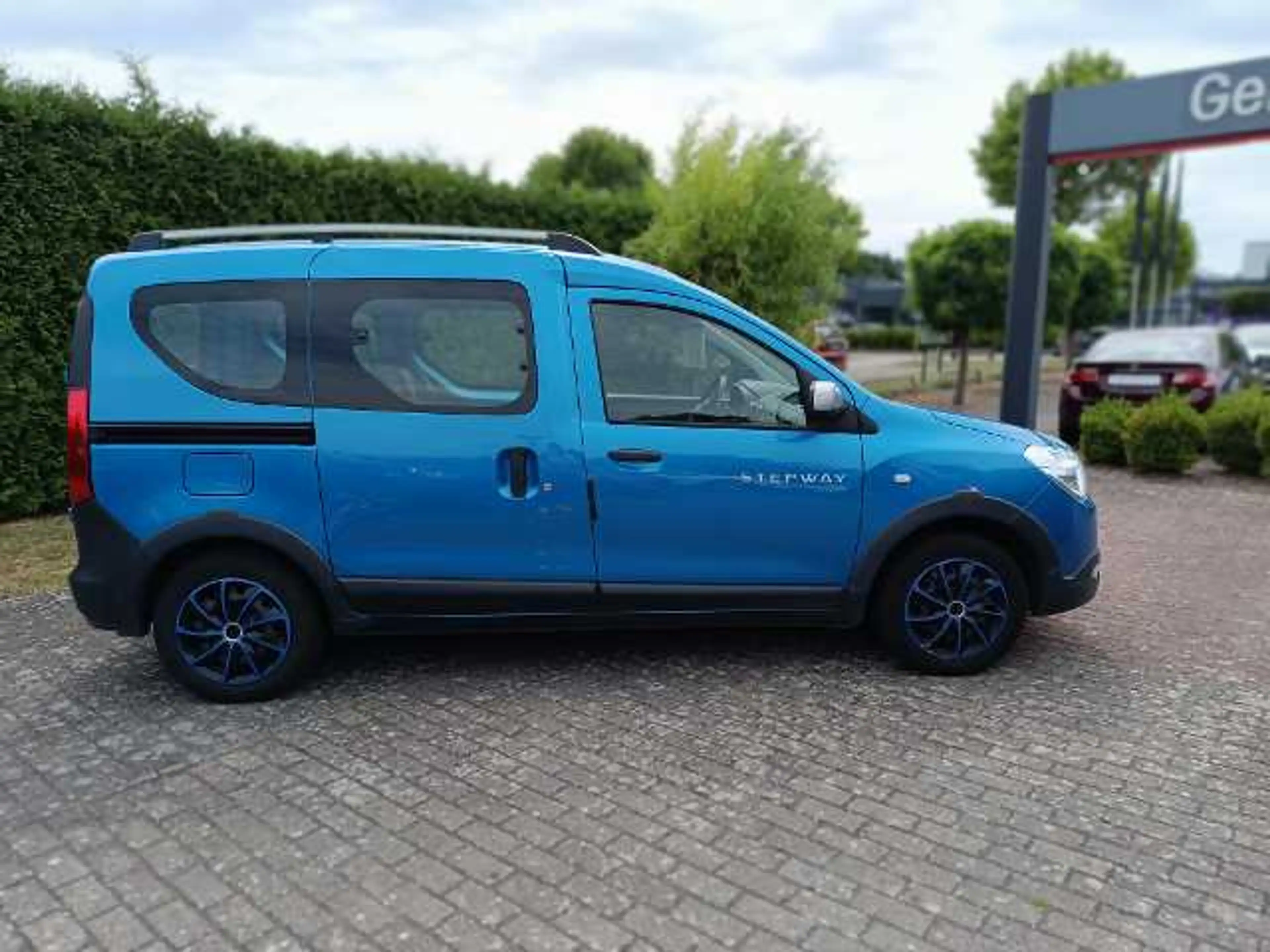 Dacia Dokker 1.2 — photo 3