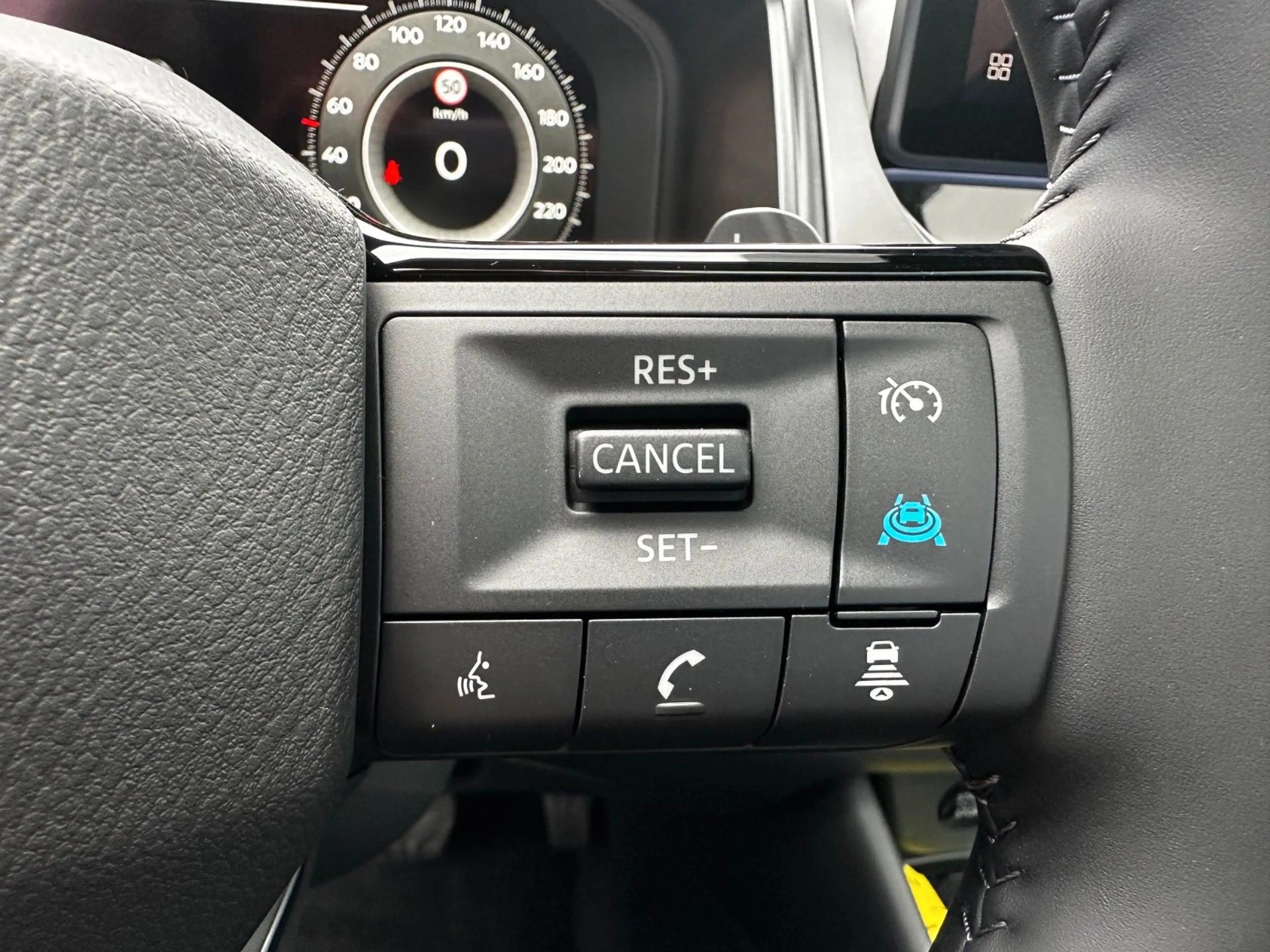Nissan Qashqai Tekna+ AHK/Leder/Pano/Bose — photo 11