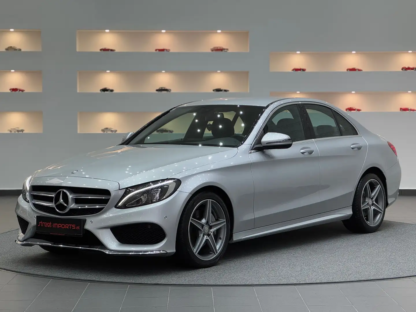 Mercedes-Benz C 180 C 180 d AMG-Line *LED-High-Performance*Navi* Gris - 1