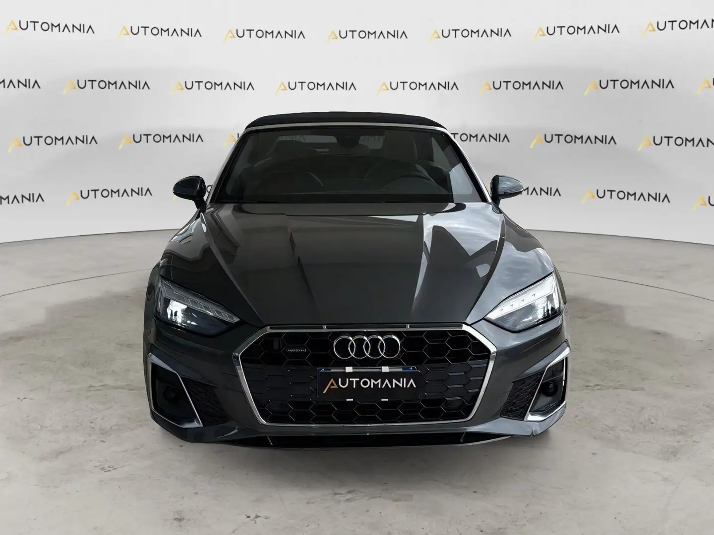 Audi A5 A5 Cabrio 40 TDI quattro S tronic S line edition Grijs - 2