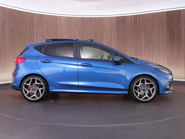 Ford Fiesta view 12