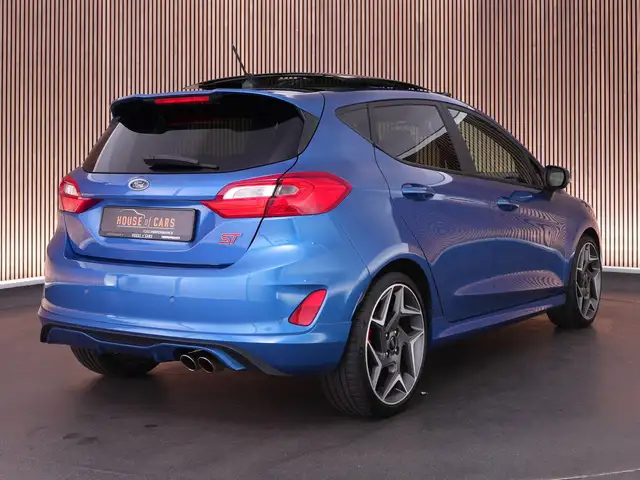 Ford Fiesta view 2