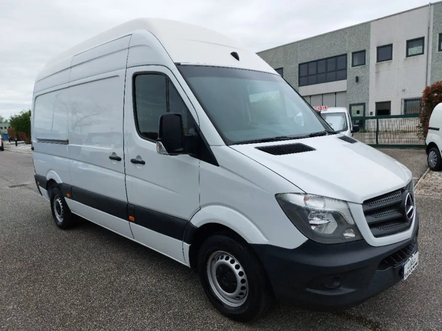 Mercedes-Benz Sprinter F37/35 314 CDI TN Furgone Exec TETTO ALTO Bianco - 2