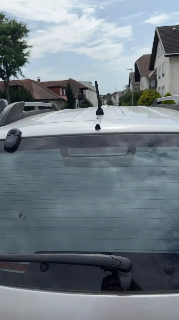 Hyundai TUCSON 2.0 2WD Edition Plus Silver - 2