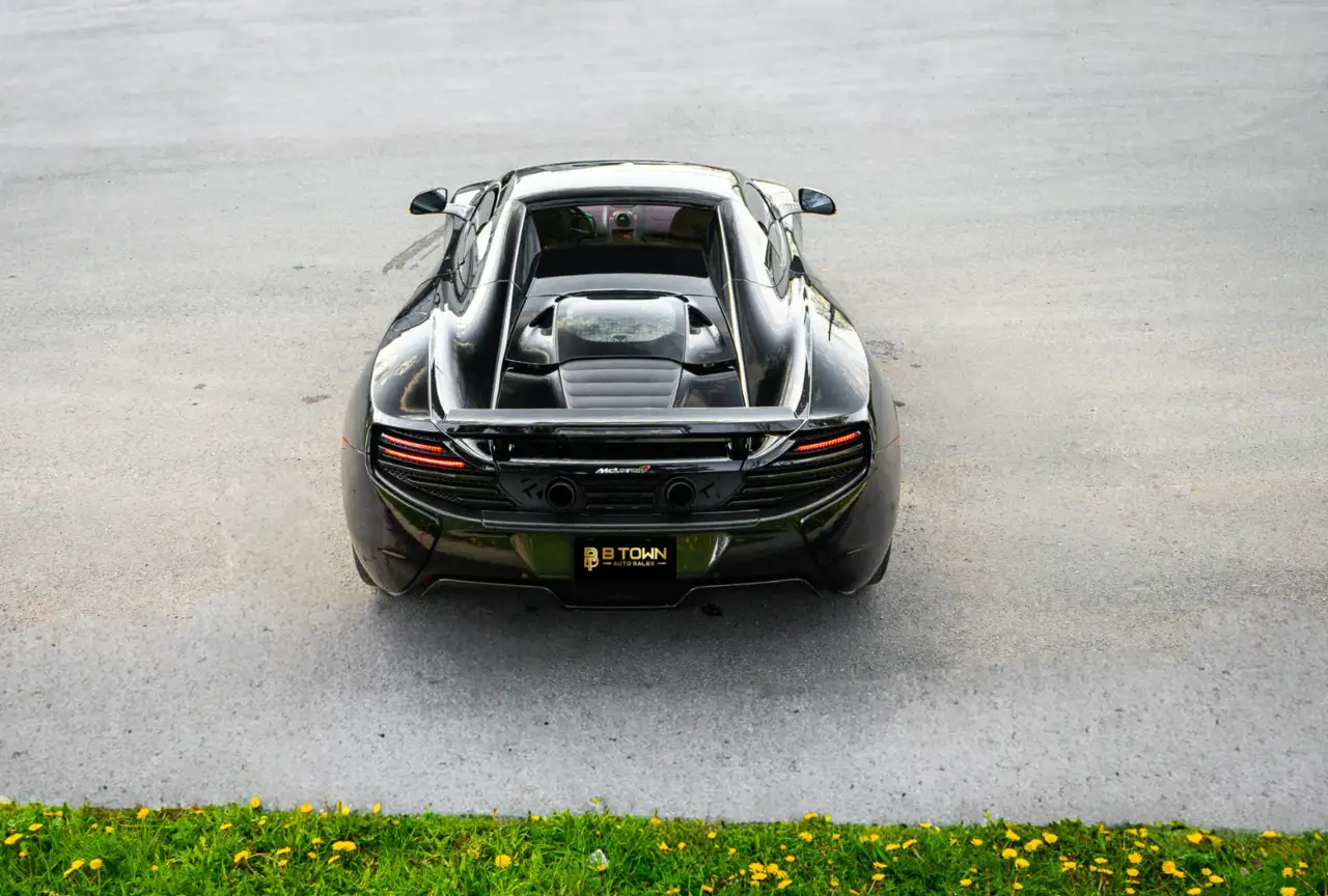 McLaren 650S снимка McLaren 650S