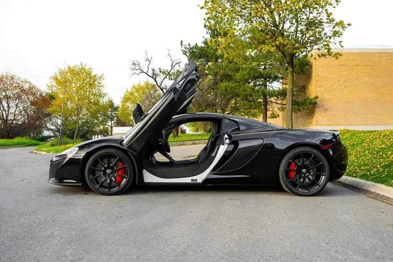 McLaren 650S снимка McLaren 650S