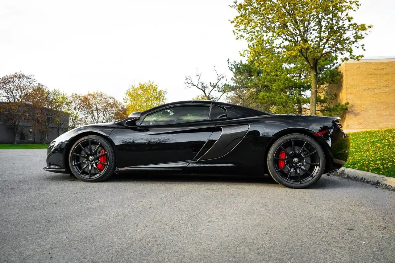 McLaren 650S снимка McLaren 650S