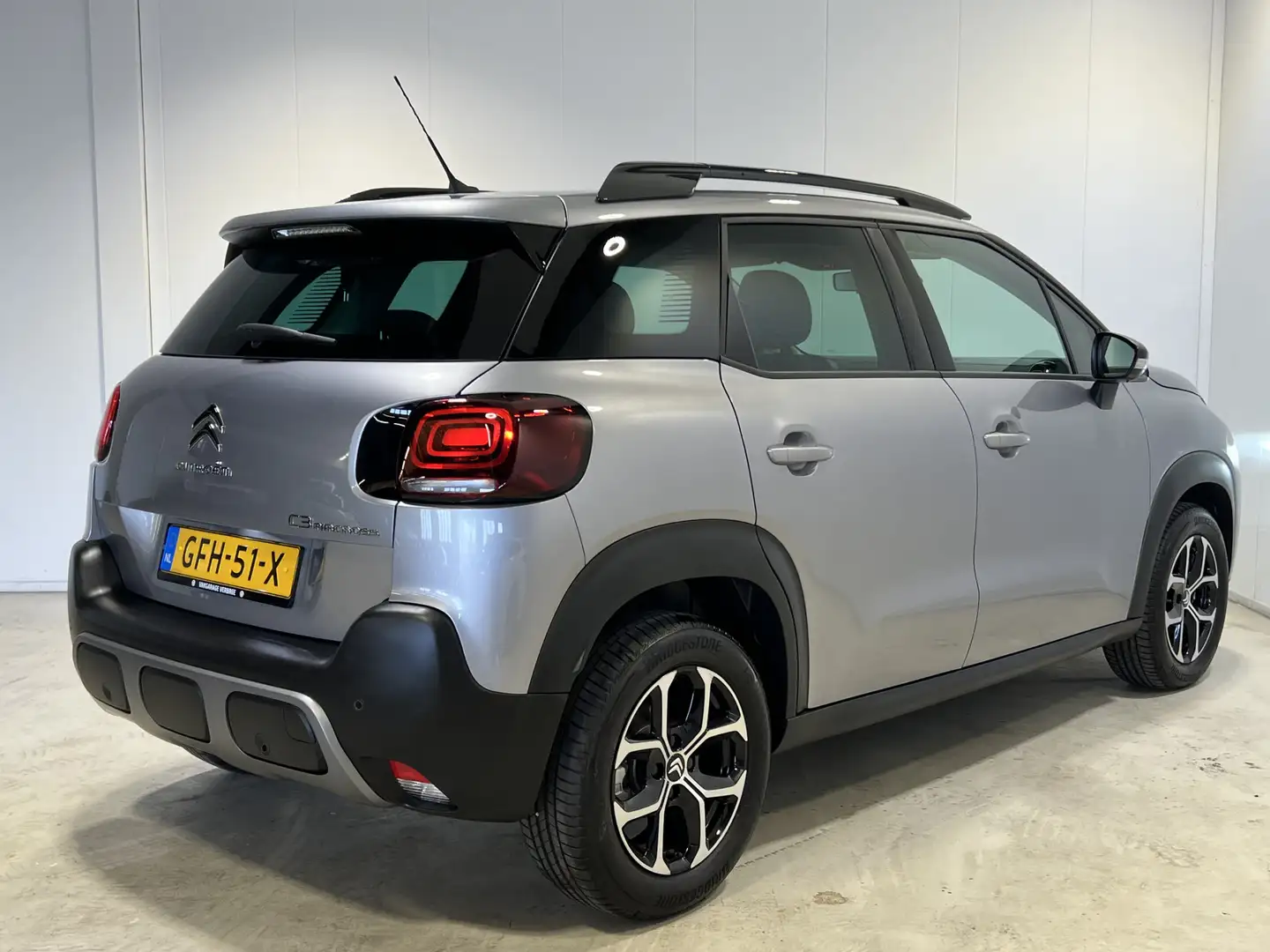 Citroen C3 Aircross 1.2 Turbo Plus | Navigatie/Android/Apple Carplay | Grijs - 2