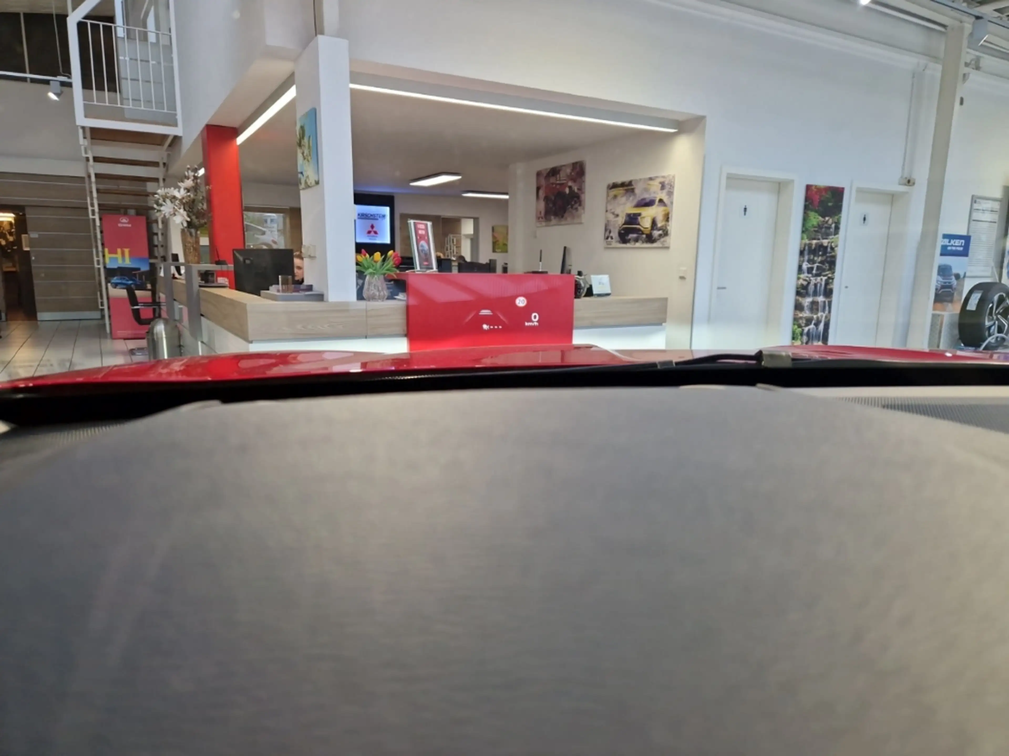 Mitsubishi Outlander Diamant Top 4WD AHK *Aktion!* — photo 15
