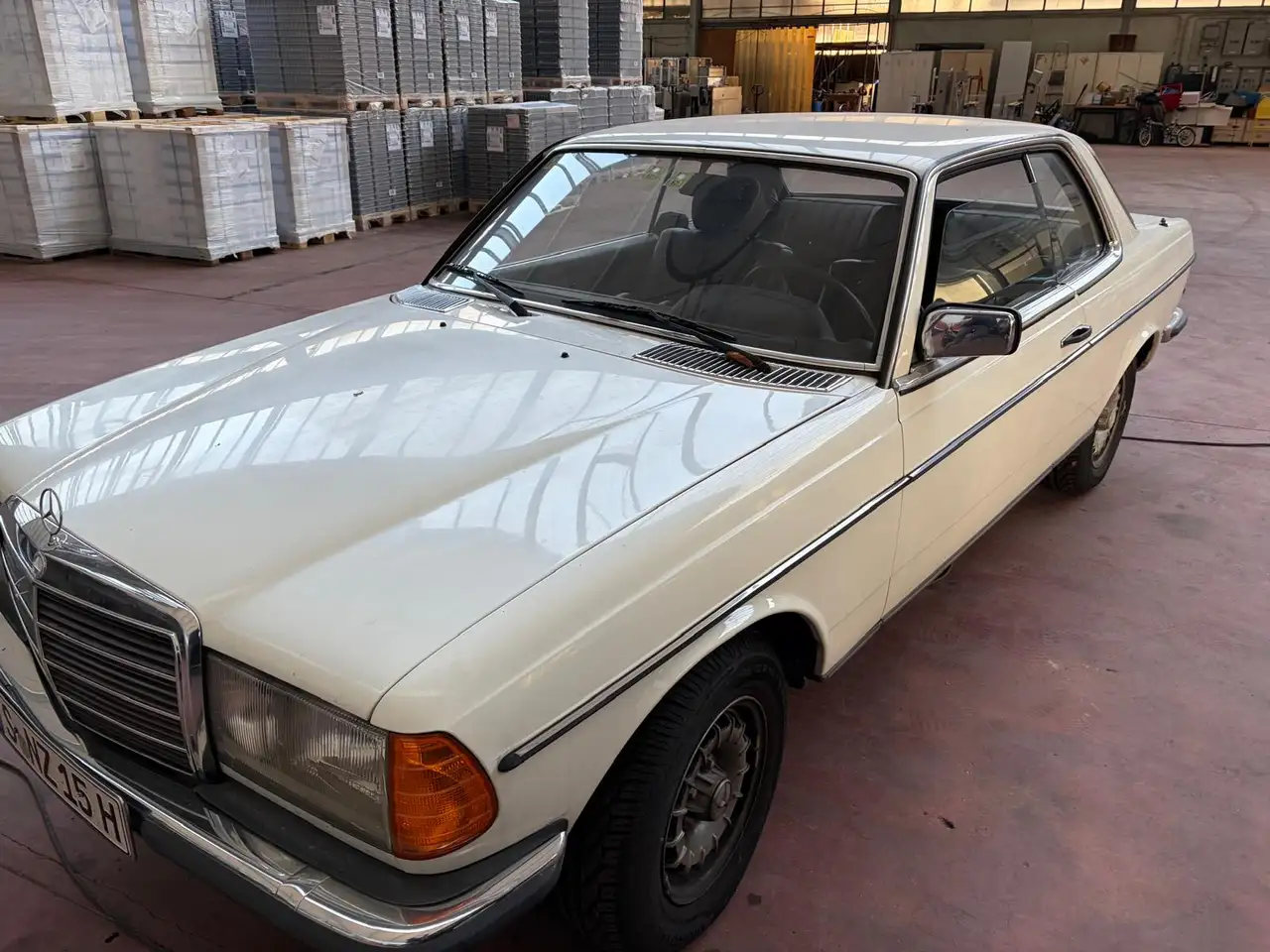 Mercedes-Benz 230 230 1982