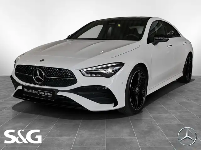 Mercedes-Benz CLA 200 Coupé AMG PANO+360°+19"+TOTWINKEL+LEDER