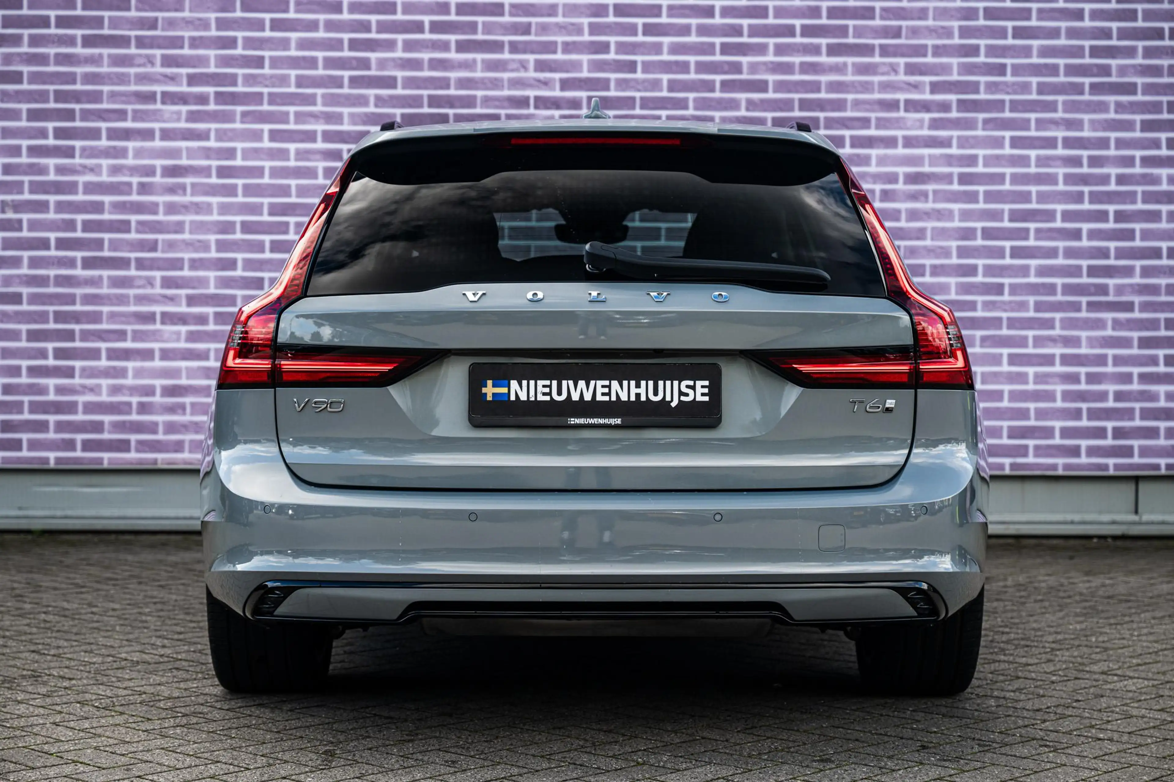 Volvo V90 2.0 T6 Plug-in Hybrid AWD Plus Dark | PHEV | Achte — photo 10