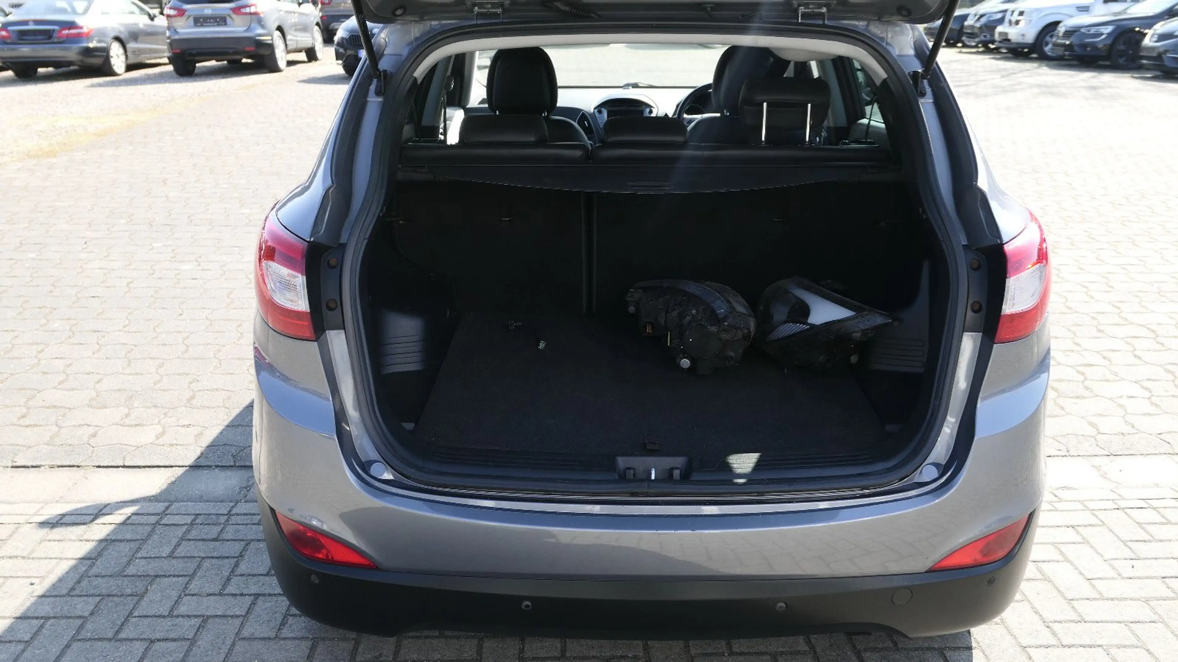 Hyundai iX35 RechtsLenker!!!4xSitzheizung/Euro6 — photo 14