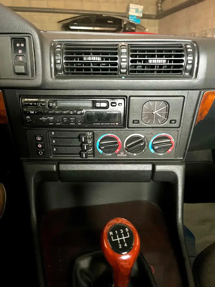BMW 525 iX, foto 10