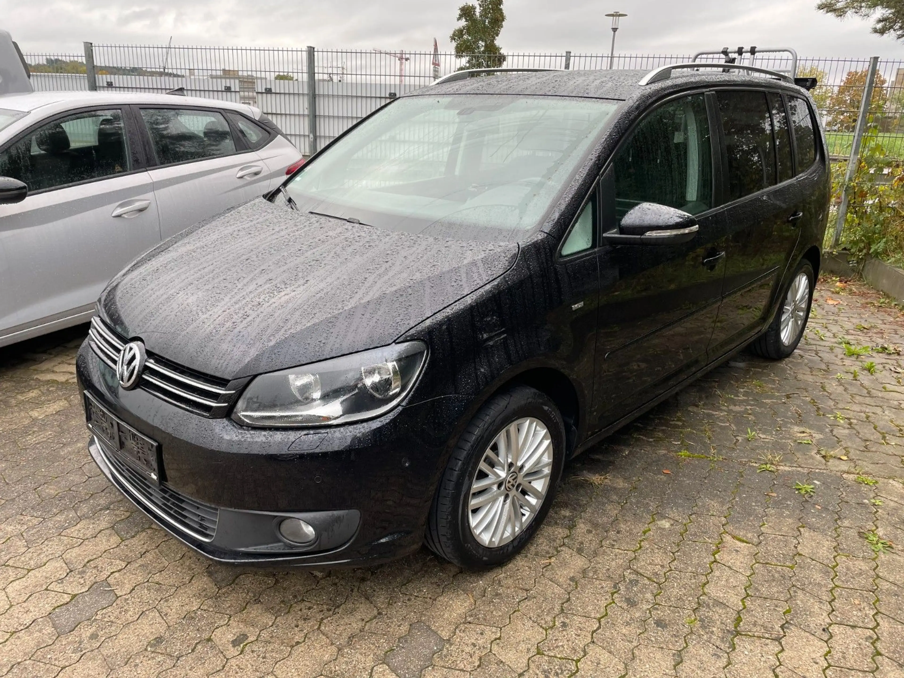 Volkswagen Touran Cup 7 Sitzer und Fahrradständer — photo 5