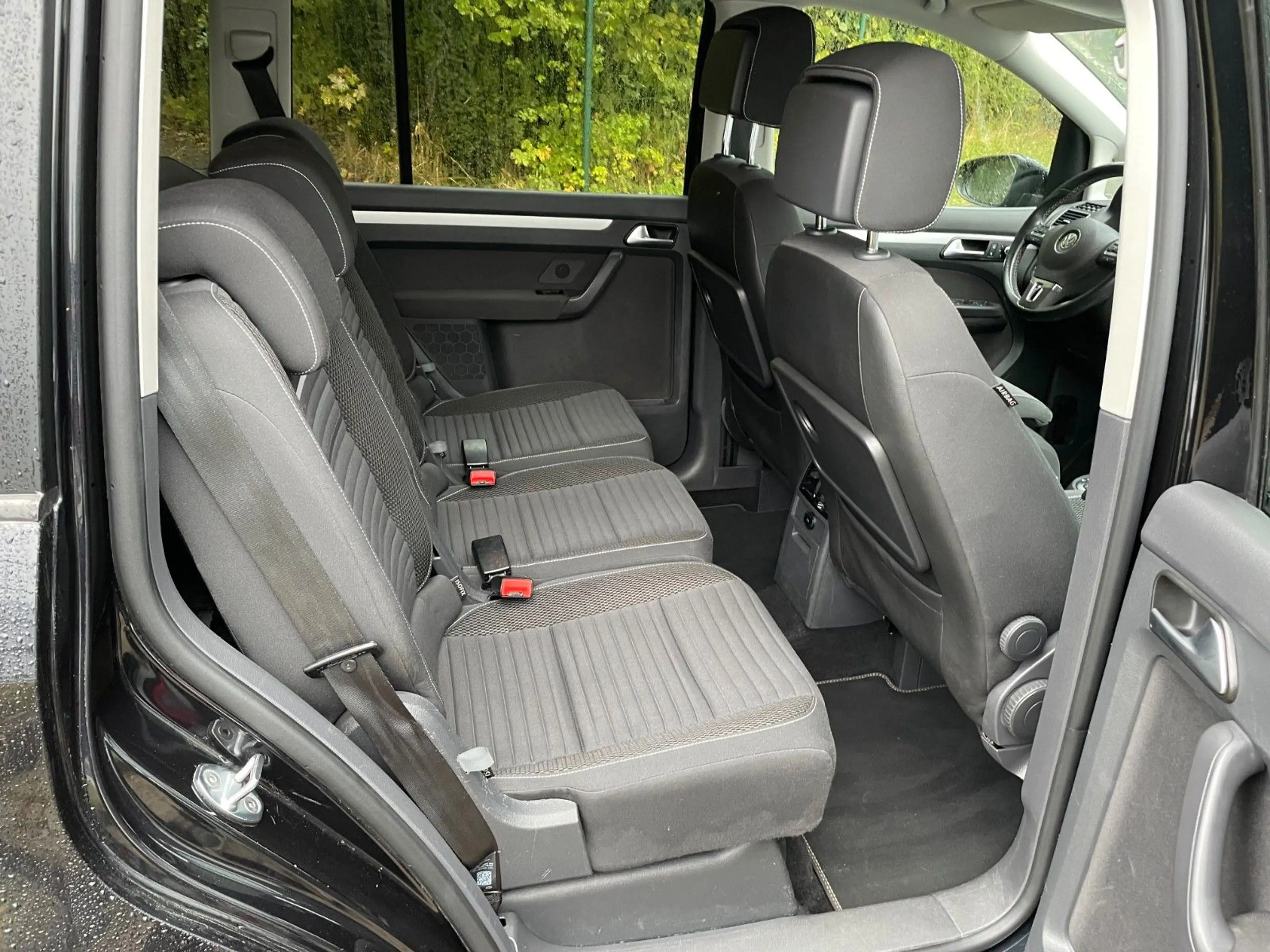 Volkswagen Touran Cup 7 Sitzer und Fahrradständer — photo 16