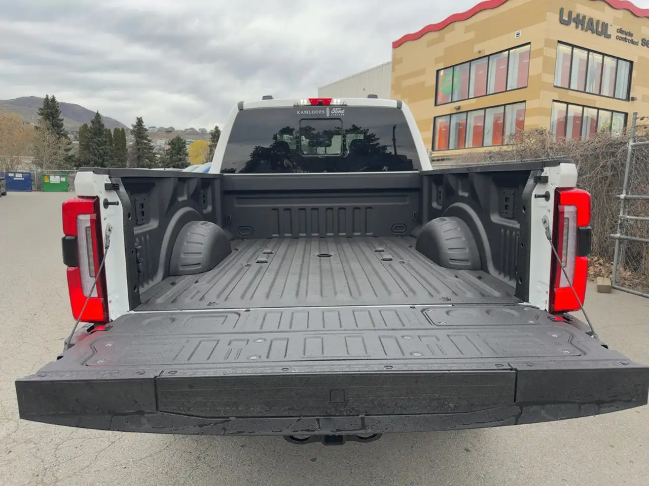 Ford F 350 снимка Ford F 350