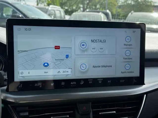 Ford Focus view 14