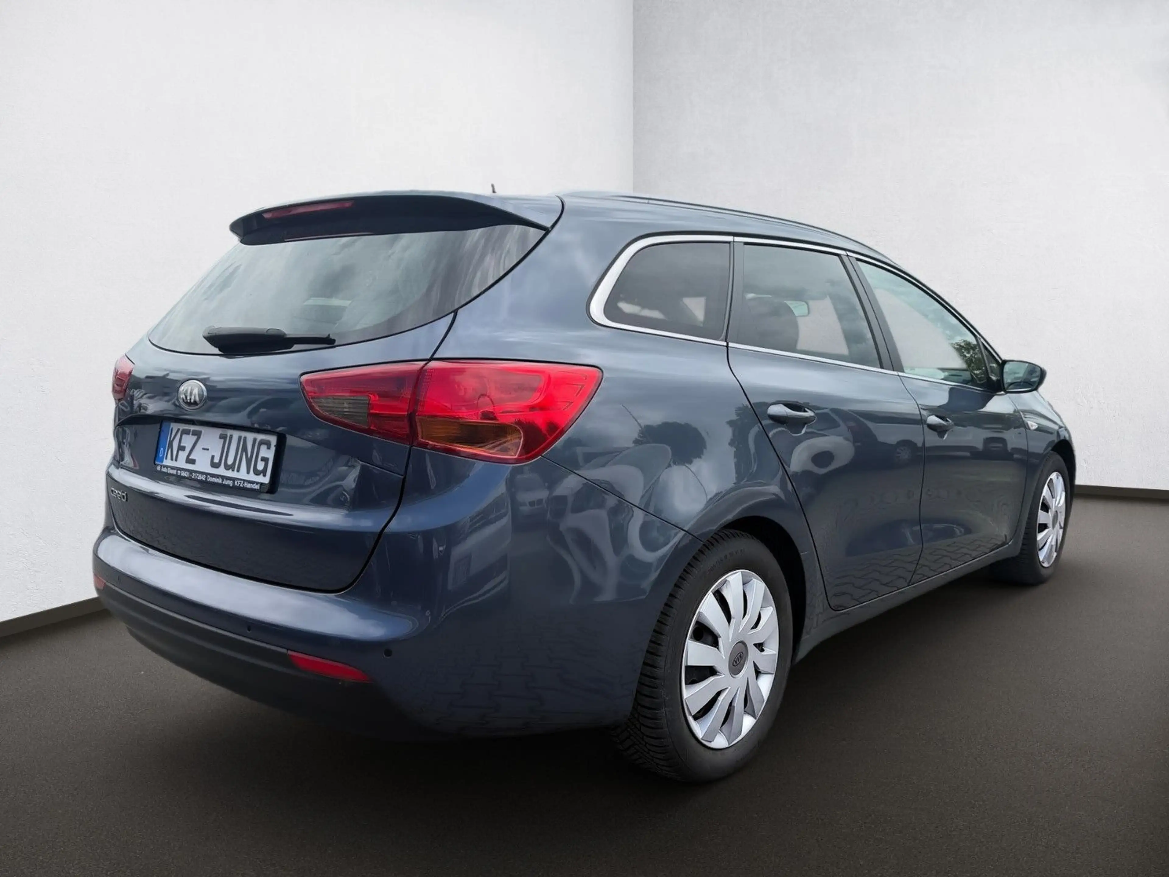 Kia Ceed SW / cee'd SW Ceed Sportswagon FIFA World Cup Edition — photo 5