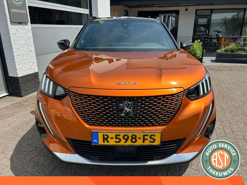 Peugeot e-2008 EV GT 50 kWh 360CAM|NAVI|LED|PDC| — photo 8