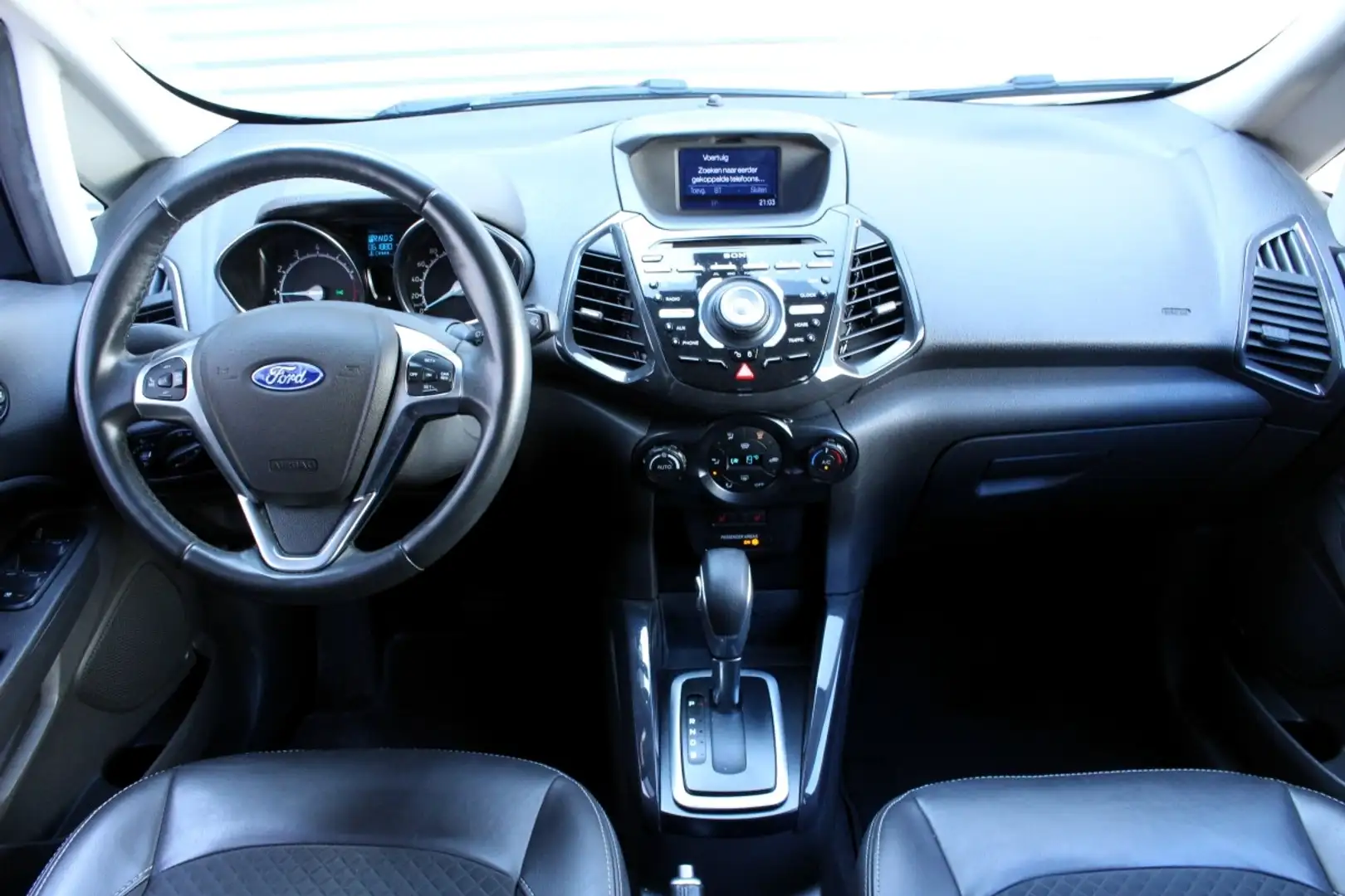 Ford EcoSport 1.5 Ti-VCT Titanium AUT LEDER CAMERA BLUET STOELVW Zwart - 2