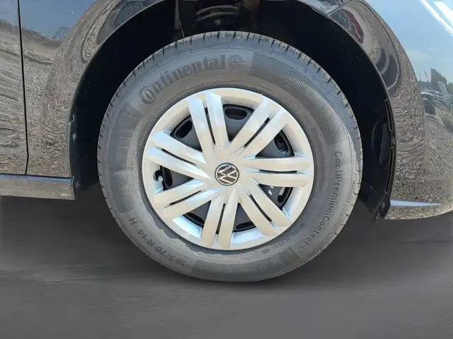 Volkswagen Polo view 7