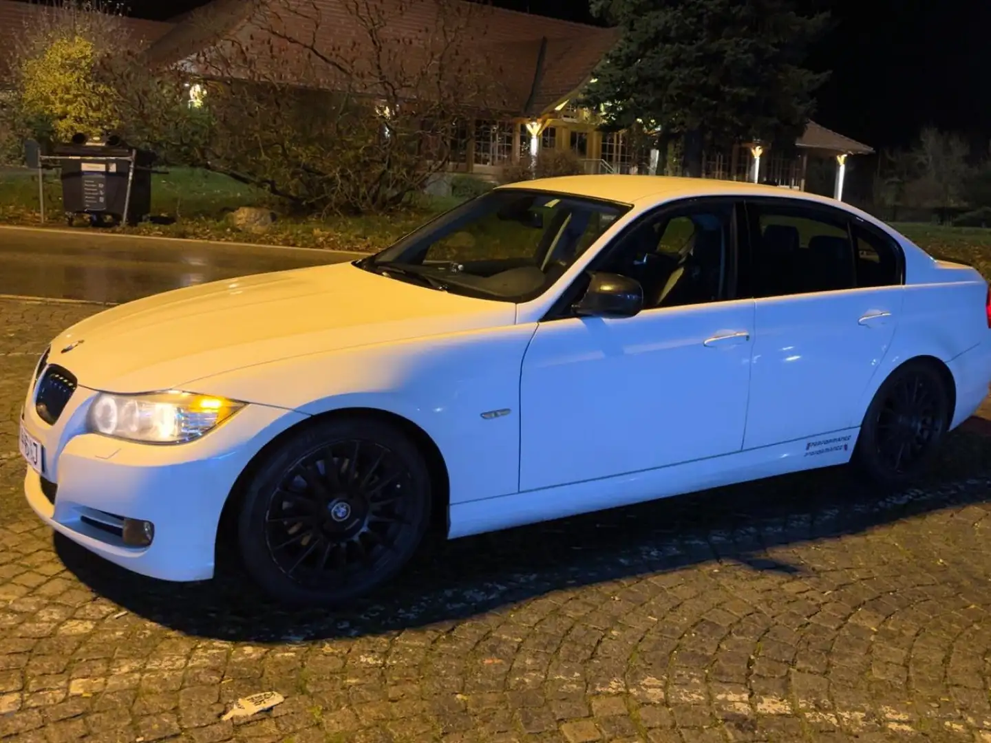 BMW 316 316d Österreich-Paket Österreich-Paket Weiß - 1