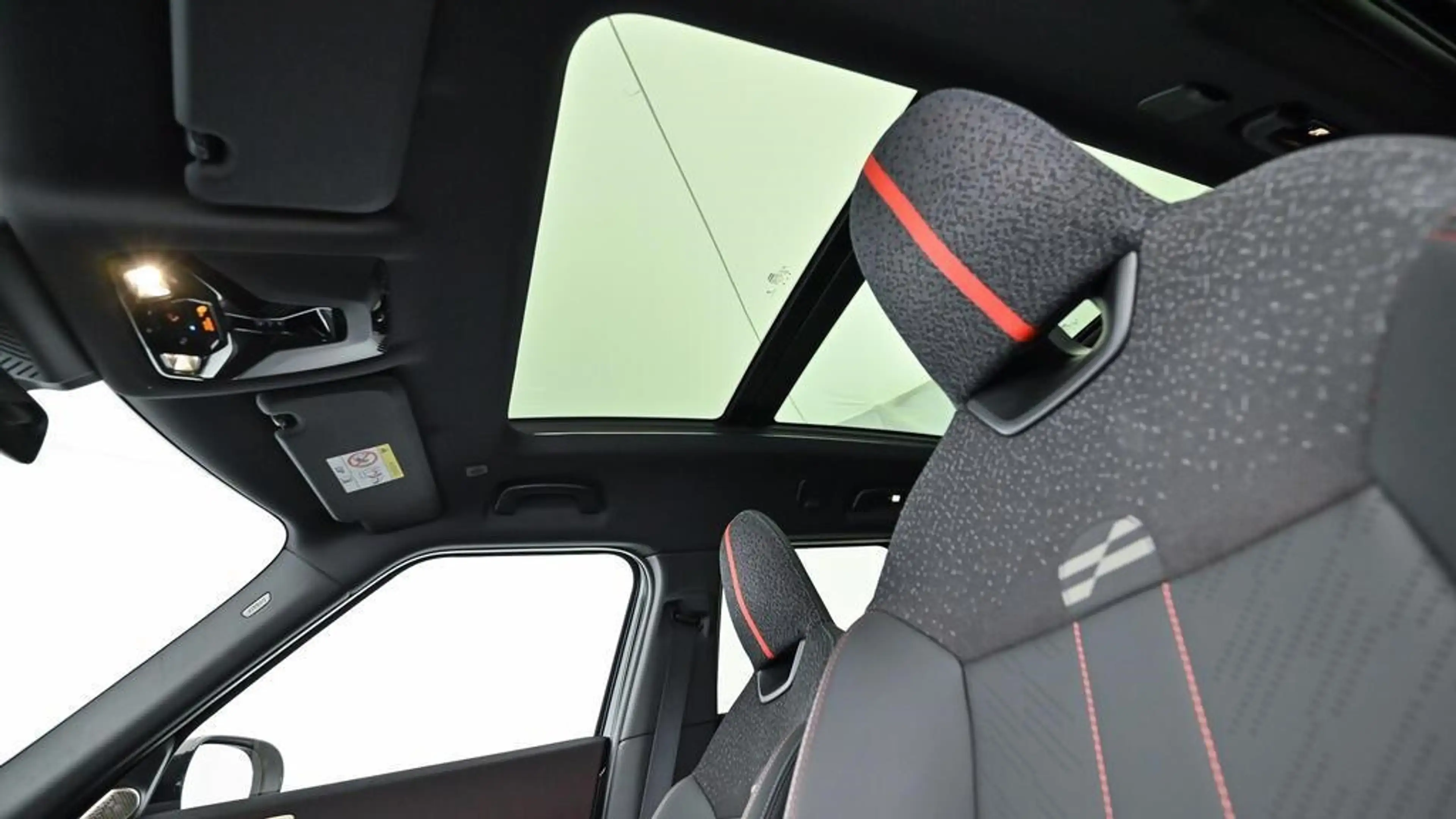 MINI Countryman E — photo 15