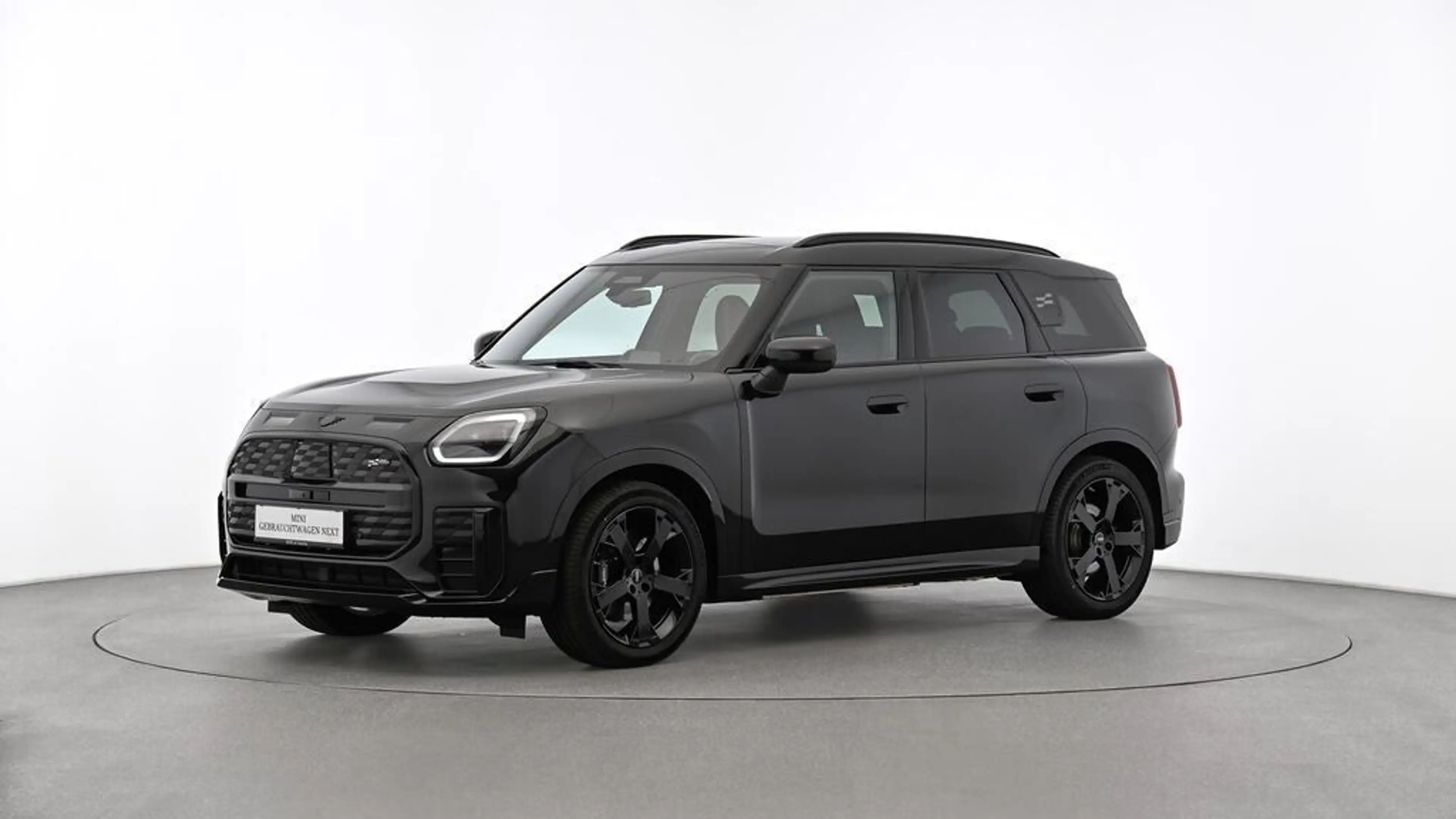 MINI Countryman E — photo 2