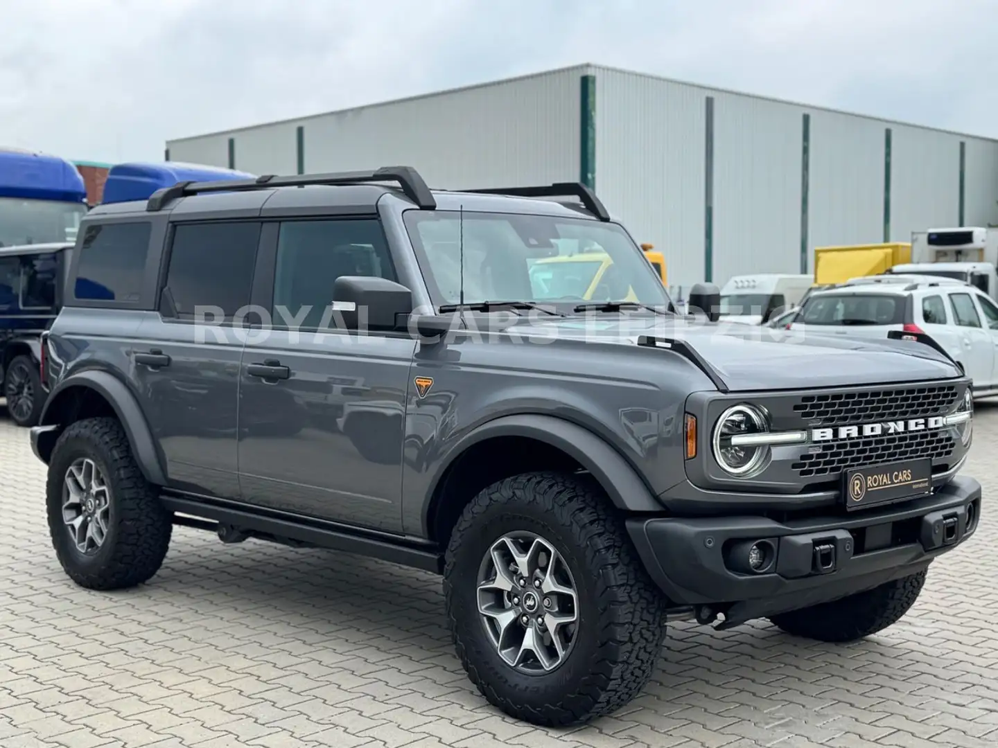 Ford Bronco TG1 Badlands e-4WD Grau - 1