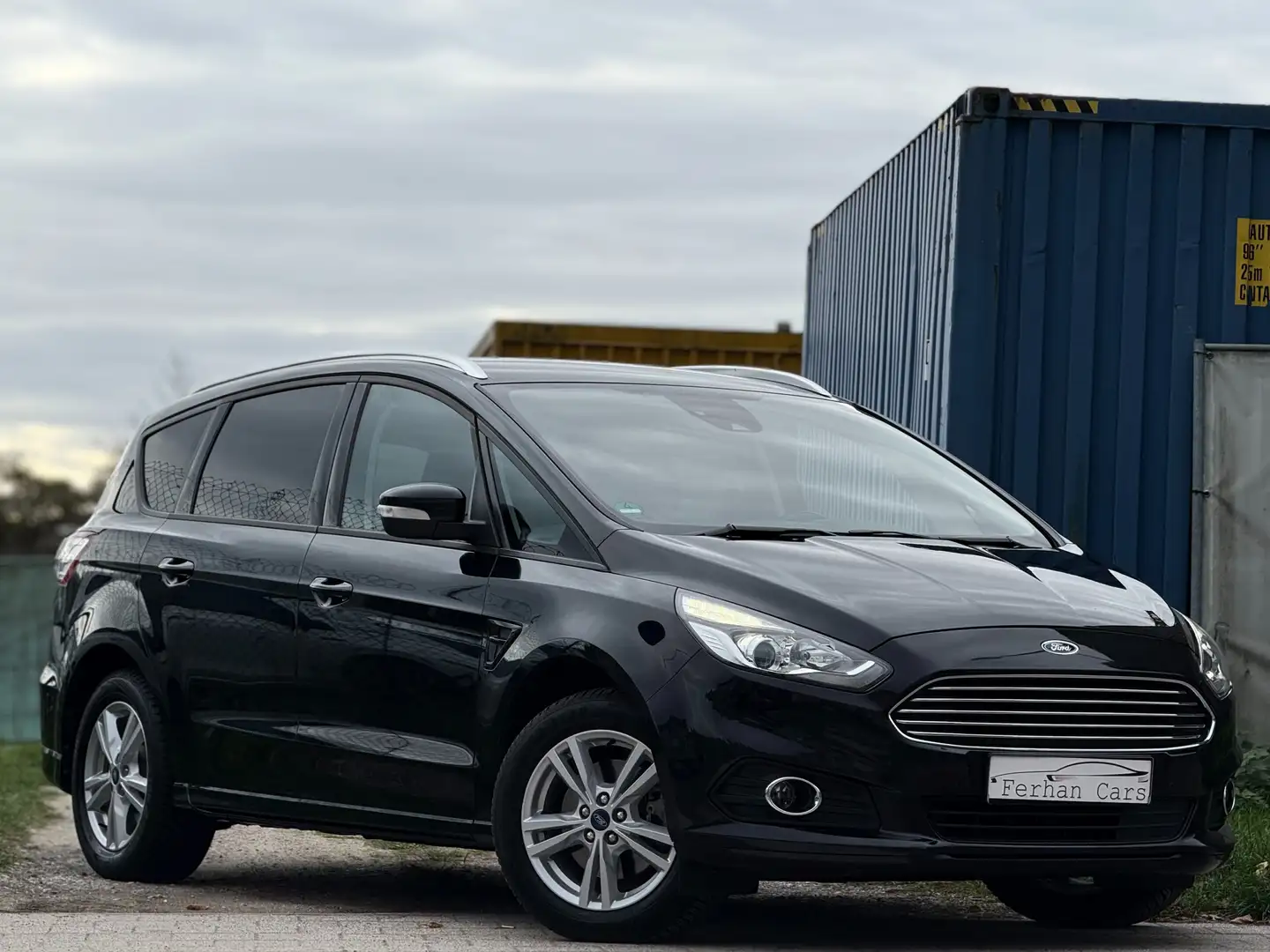 Ford S-Max S-Max 1.5 Eco Boost • 7 zit • 2019  • Camera Černá - 2