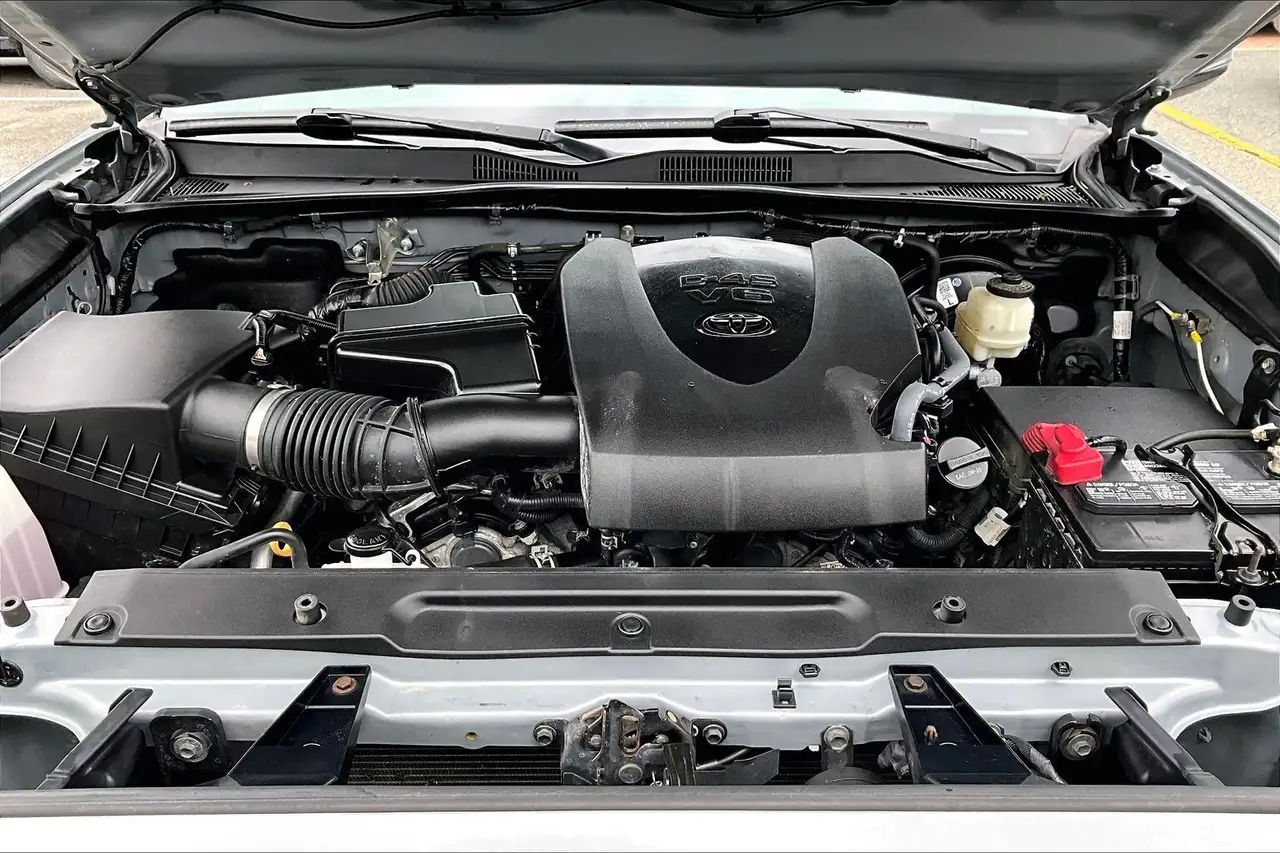 Toyota Tacoma снимка Toyota Tacoma