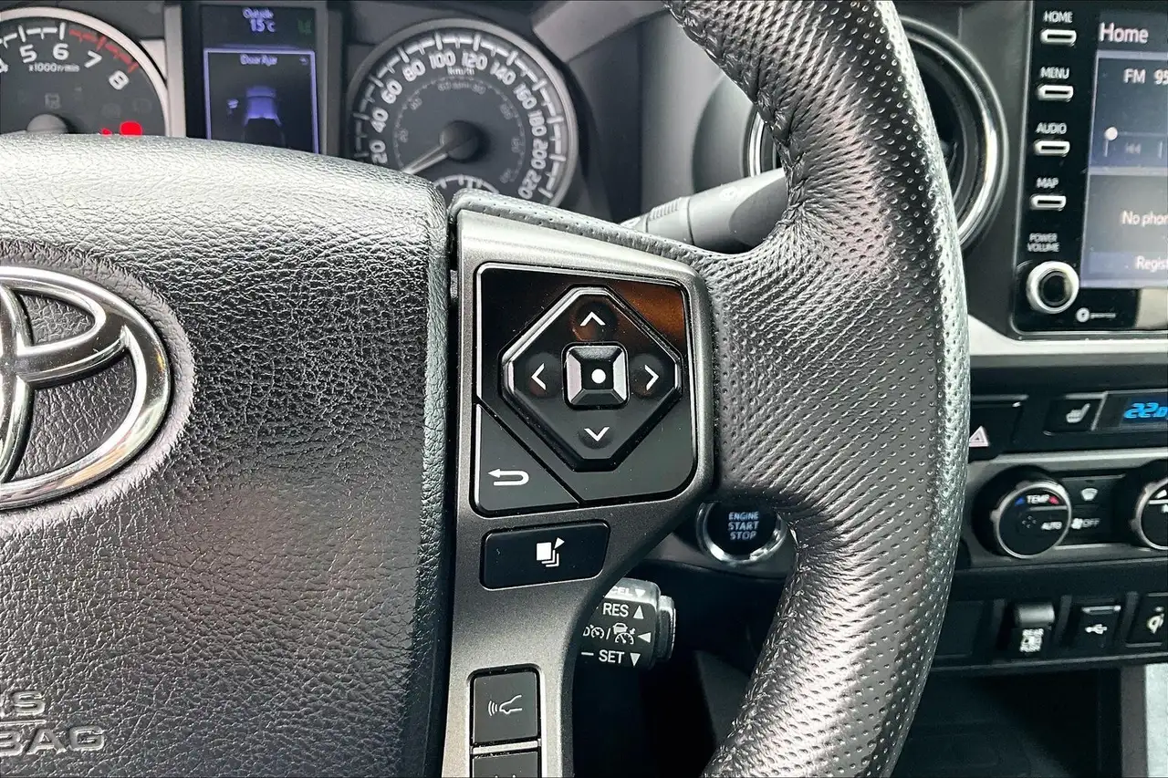 Toyota Tacoma снимка Toyota Tacoma