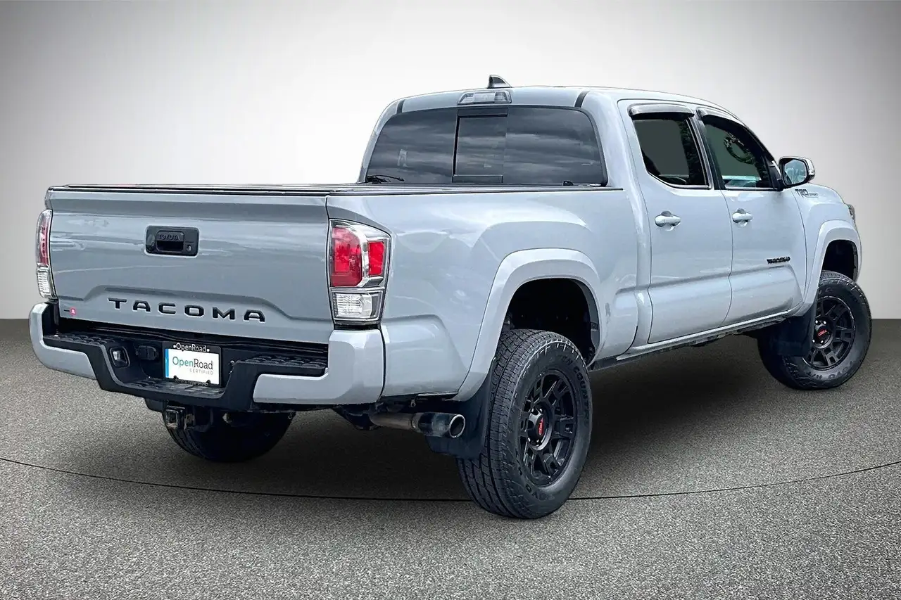 Toyota Tacoma снимка Toyota Tacoma