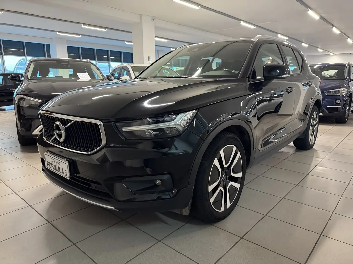 Volvo XC40 D3 AWD Geartronic Business Negro - 1