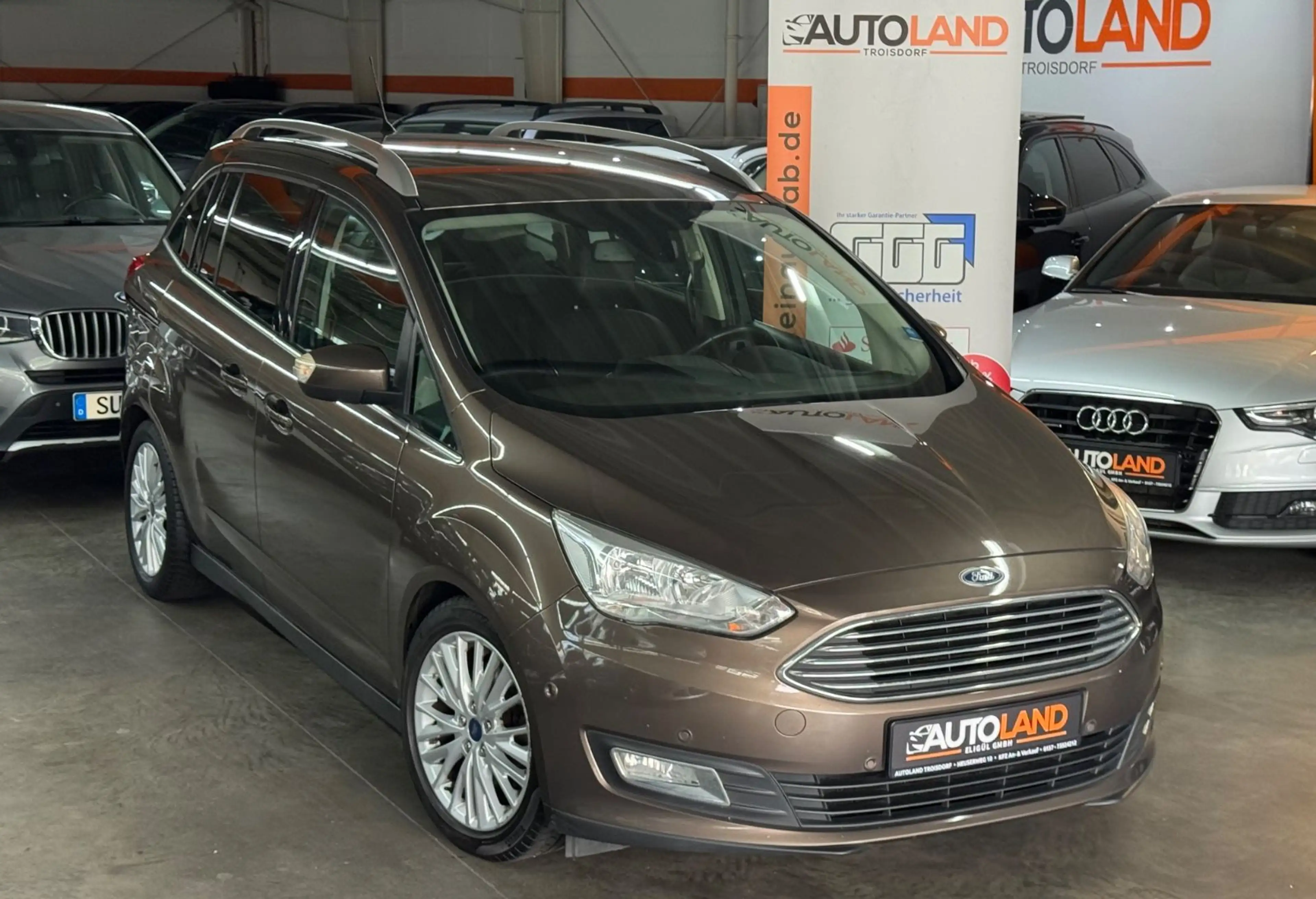 Ford Grand C-Max Titanium*1.HAND*NAVI*KAMERA*KEYLESS* — photo 3
