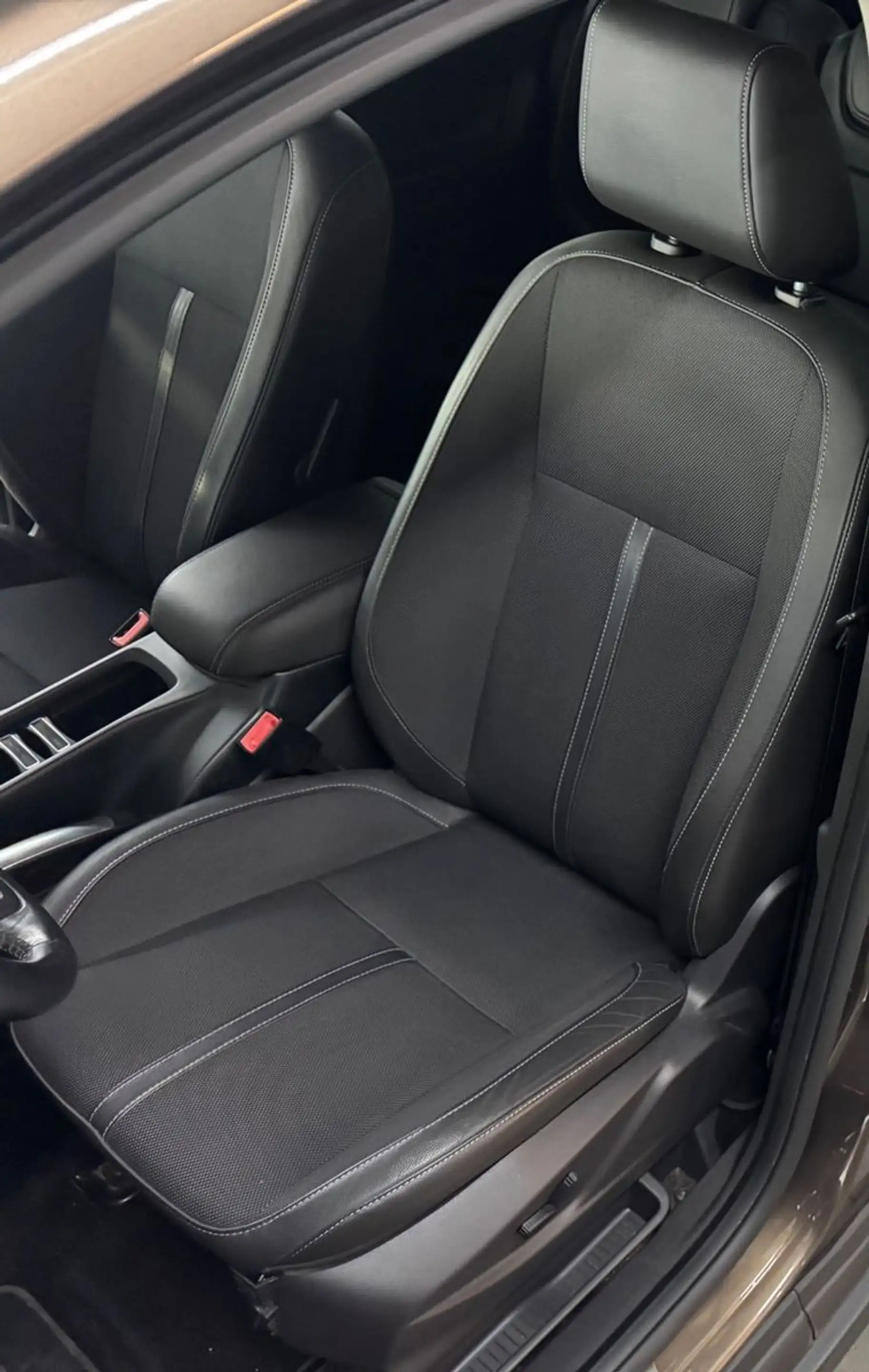 Ford Grand C-Max Titanium*1.HAND*NAVI*KAMERA*KEYLESS* — photo 14